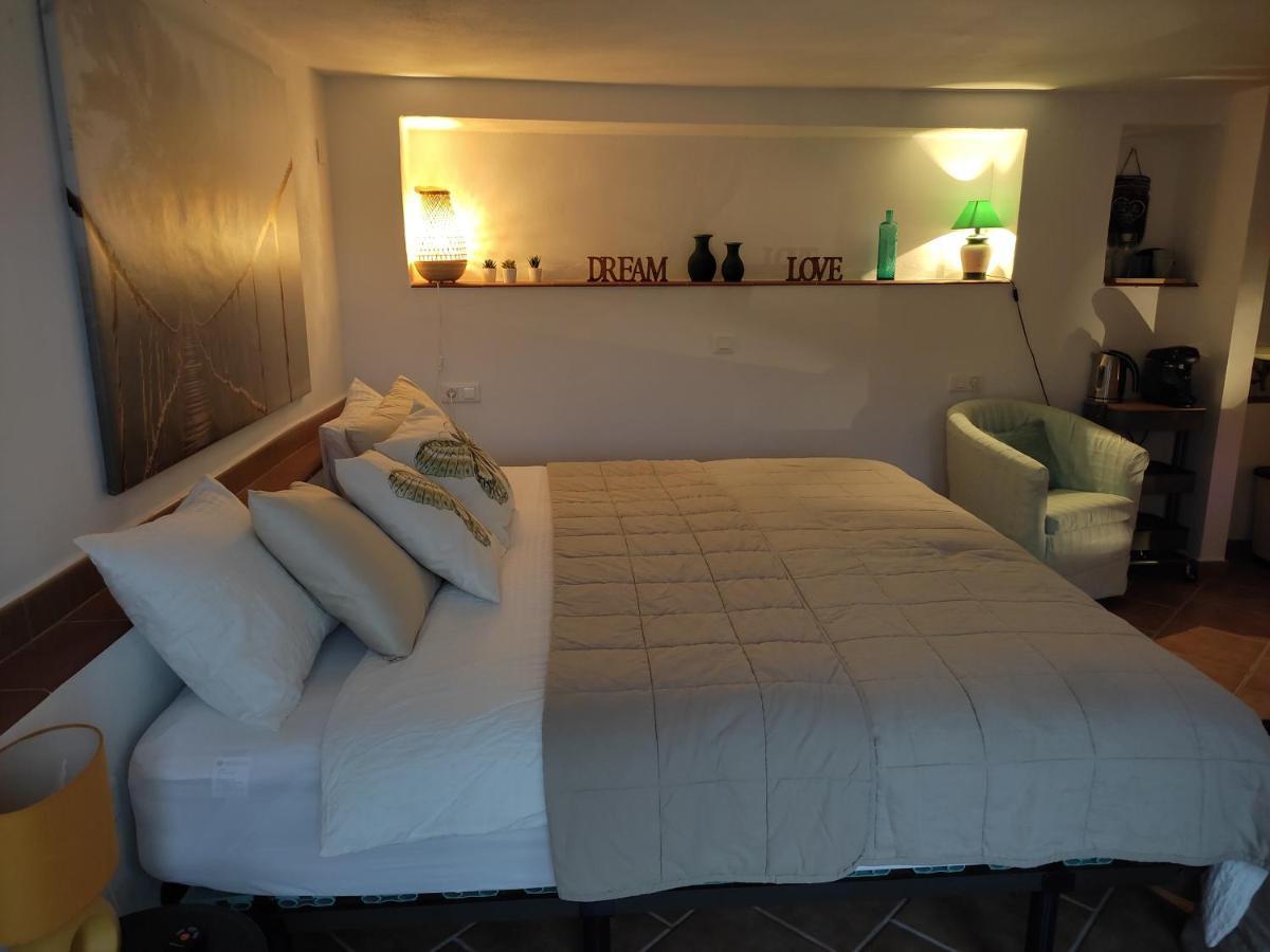 One Life Malaga Retreat Hotel Periana Luaran gambar