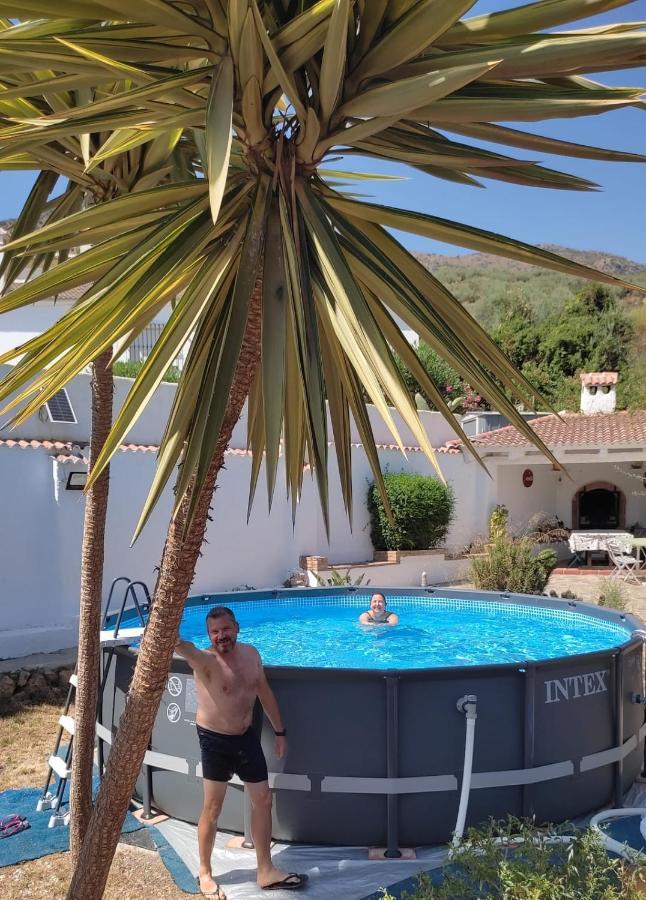 One Life Malaga Retreat Hotel Periana Luaran gambar